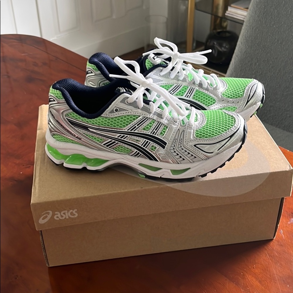 ASICS gel-kayano 14